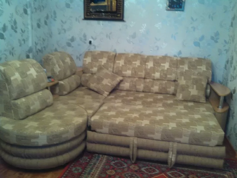 Продам угловой диван в хорошем состоянии 2